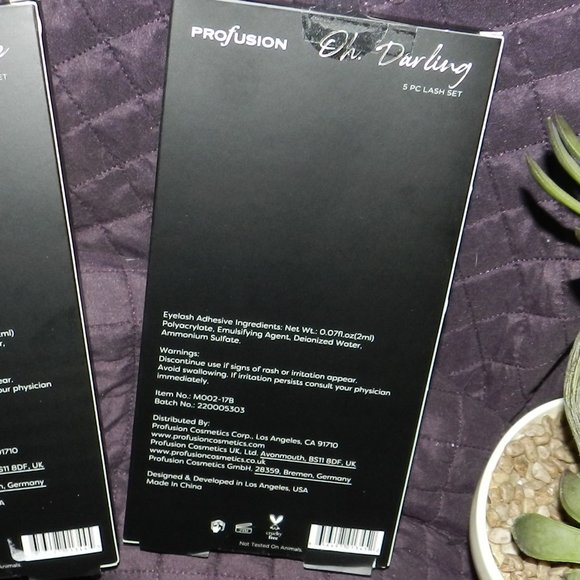 Profusion Oh, Darling 6 Pc set 5 Eyelash sets & one Adhesive  - Black SEALED NEW - Picture 3 of 11